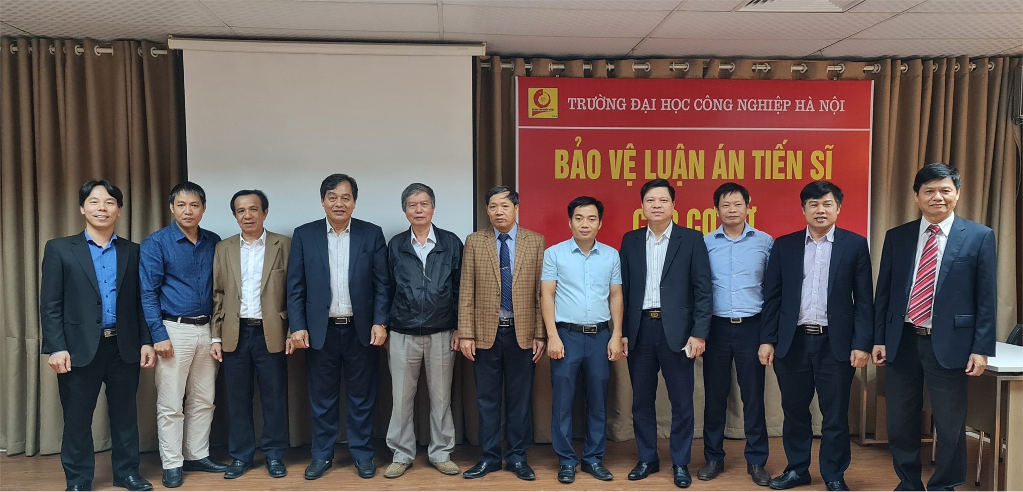 Tổ chức bảo vệ Luận án tiến sĩ cấp cơ sở cho NCS Nguyễn Trọng Mai, ngành Kỹ thuật Cơ khí.
