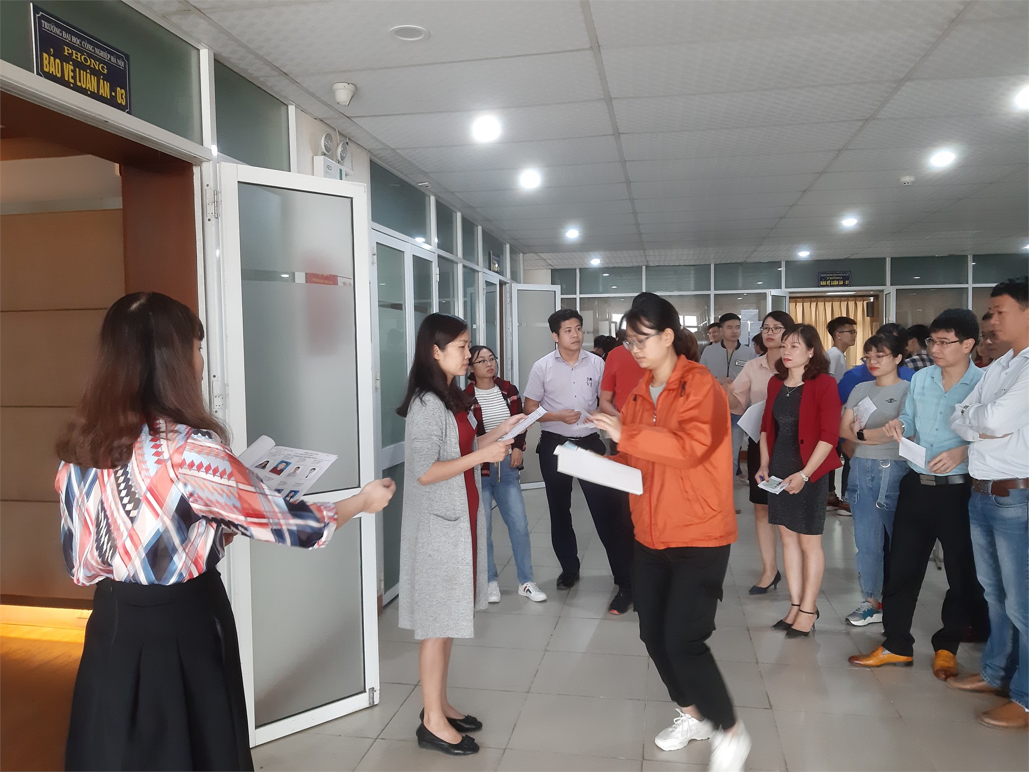 Tổ chức thi tuyển sinh đào tạo trình độ thạc sĩ đợt 2 năm 2020 trường Đại học Công nghiệp Hà Nội.