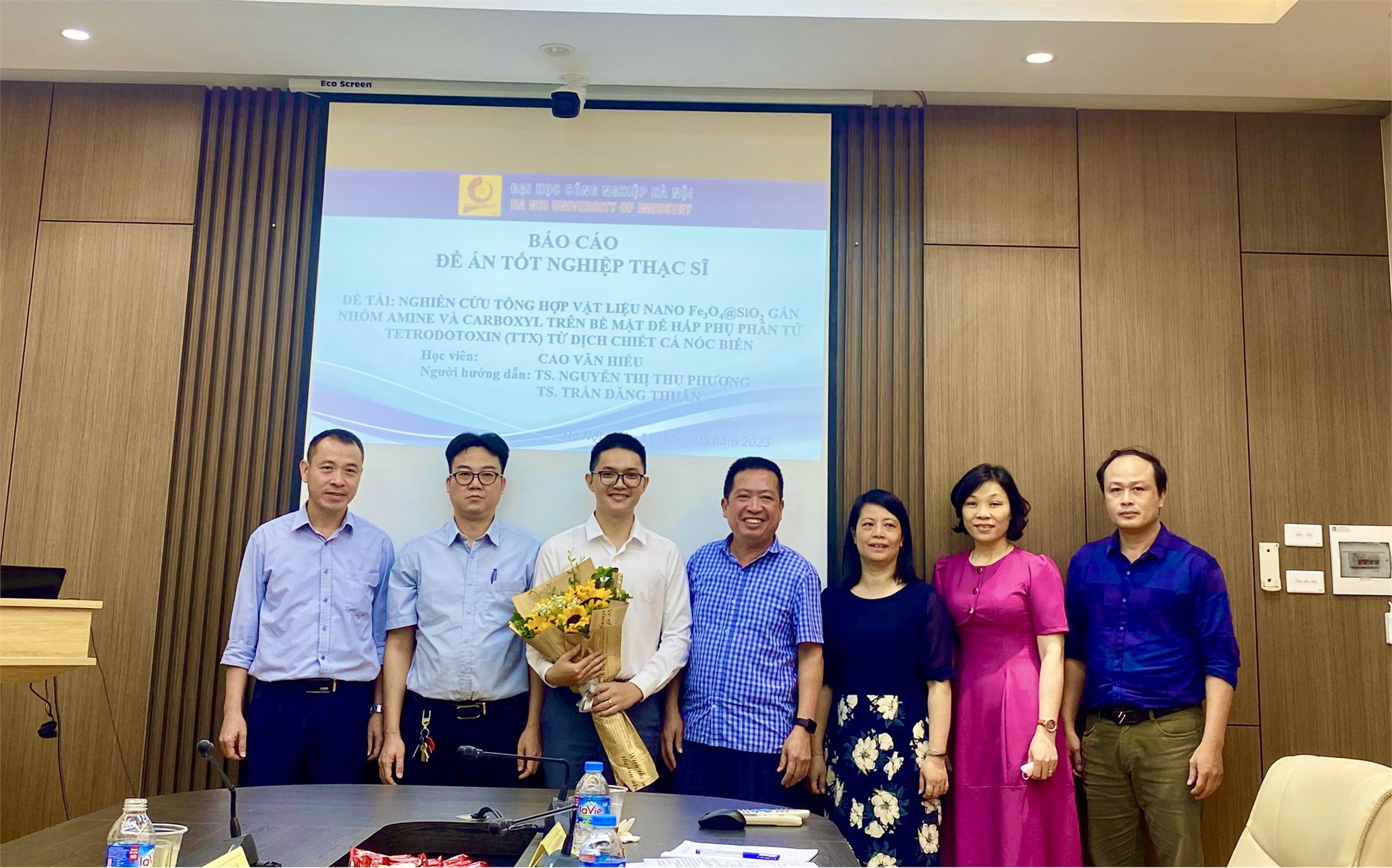 Trường Đại học Công nghiệp Hà Nội, tổ chức bảo vệ đề án tốt nghiệp cho học viên cao học ngành Kỹ thuật Hóa học – Khóa 11.