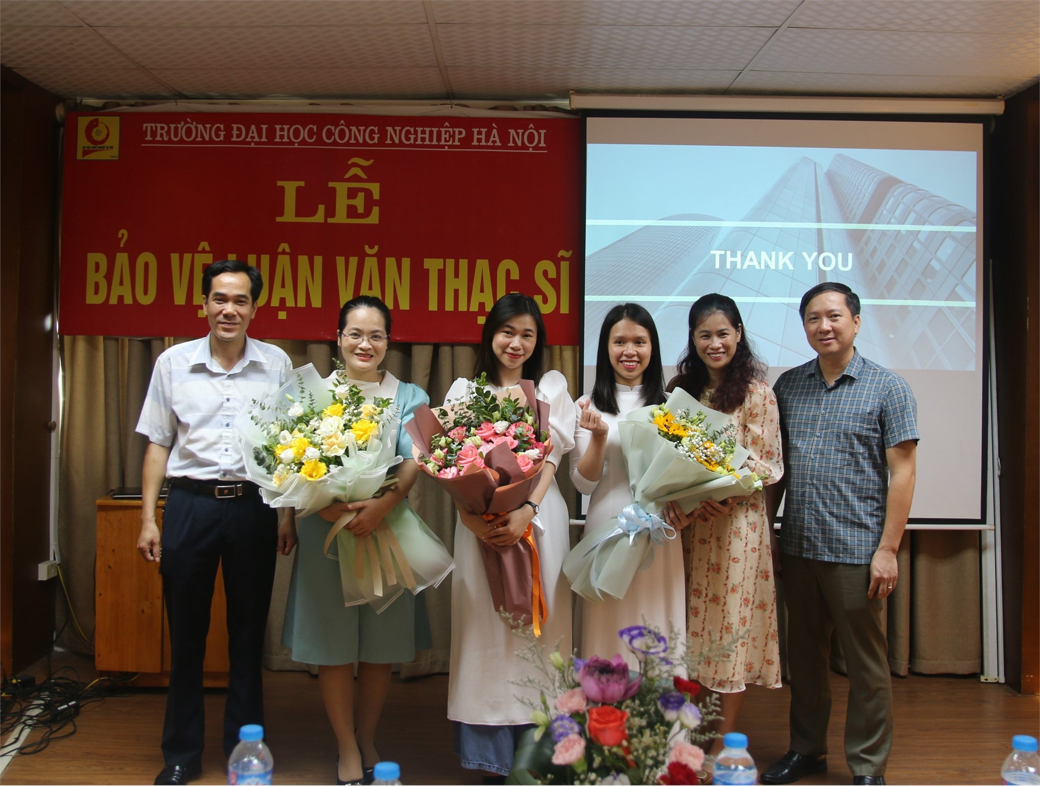 Trường Đại học Công nghiệp Hà Nội, tổ chức bảo vệ đề án tốt nghiệp thạc sĩ cho học viên cao học ngành Ngôn ngữ Anh – khóa 11 (2021-2023)