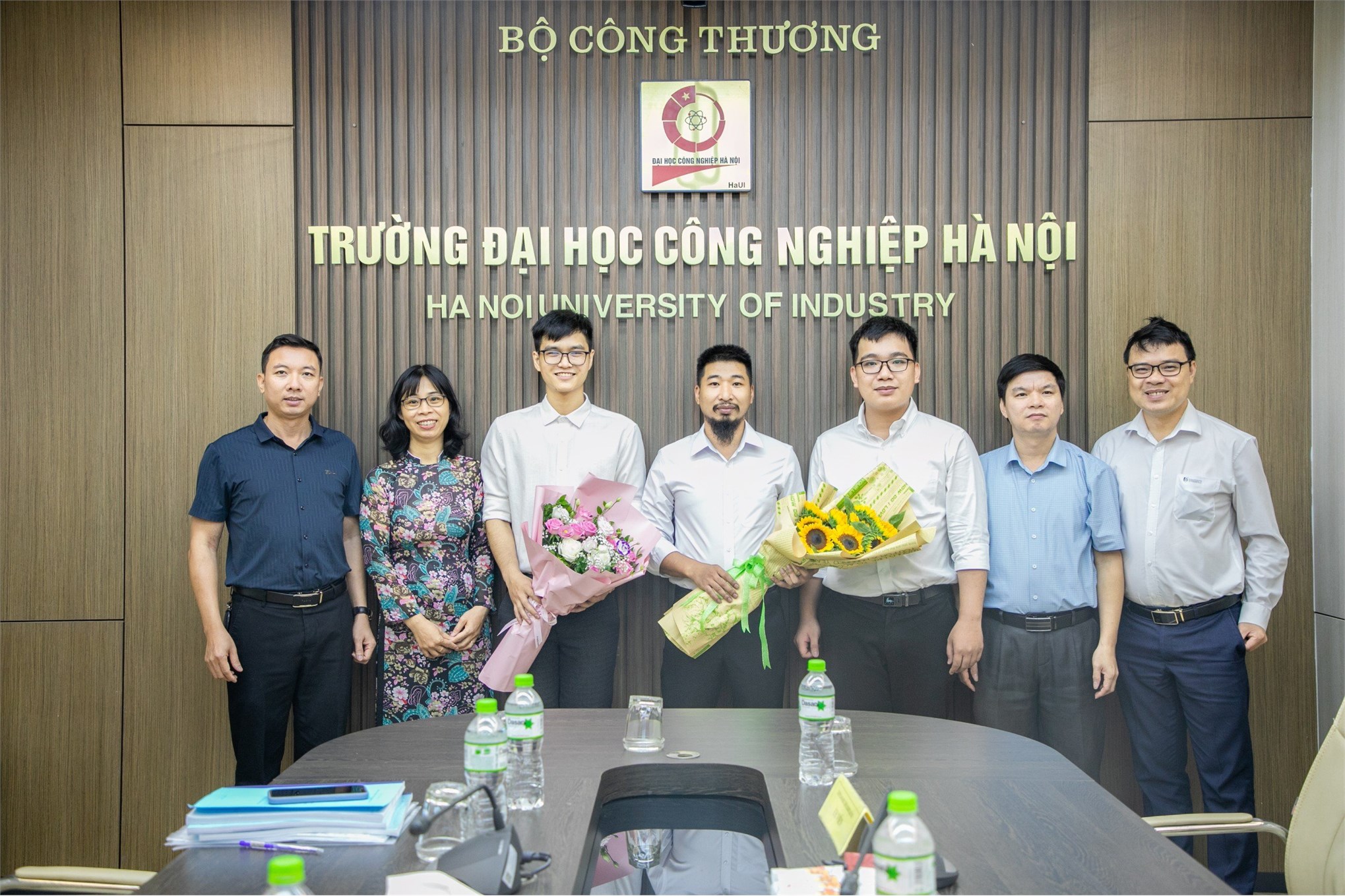 Trường Đại học Công nghiệp Hà Nội, tổ chức bảo vệ đề án tốt nghiệp thạc sĩ cho học viên cao học ngành Hệ thống thông tin – khóa 11 và khóa 12 đợt 1.