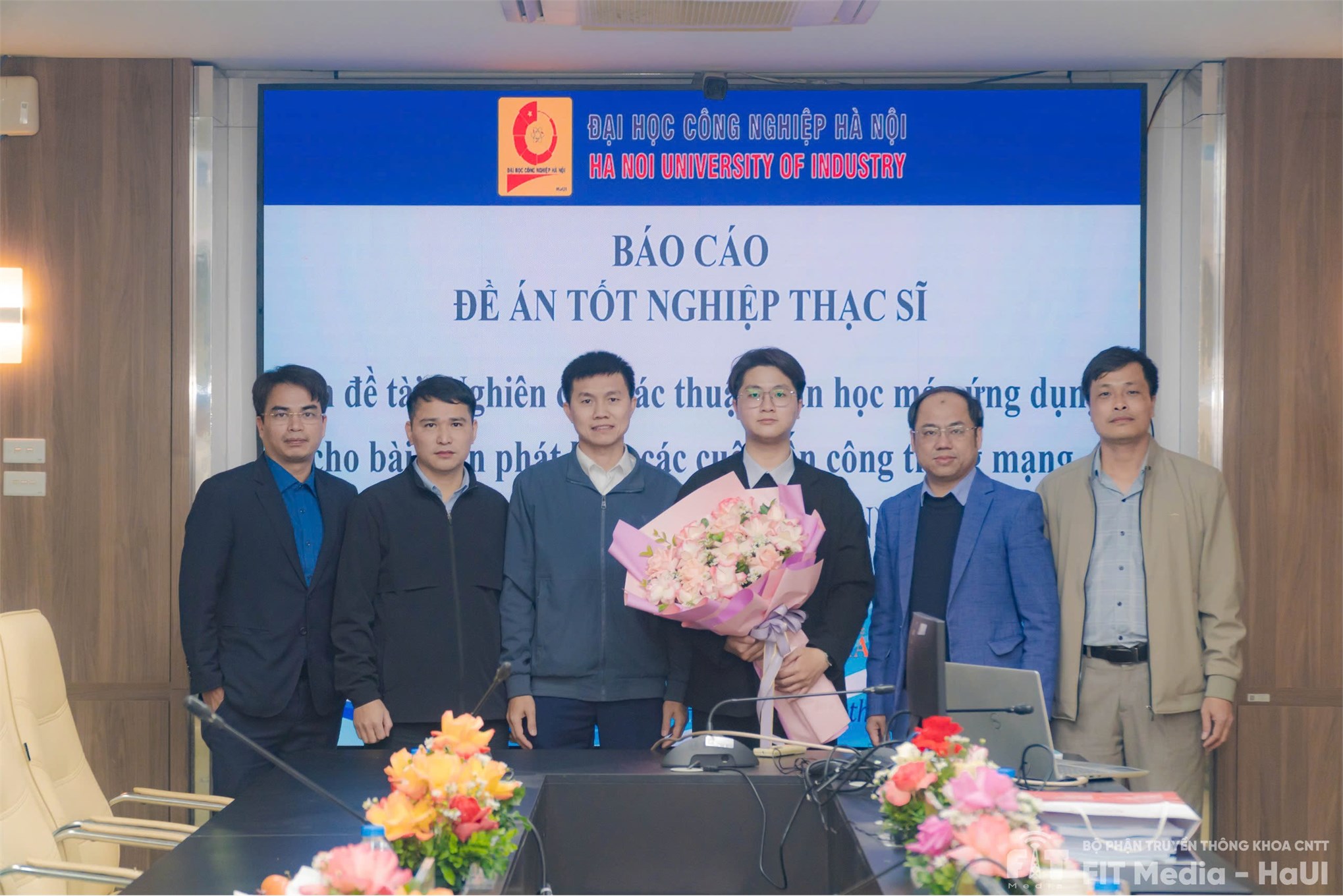 Chúc mừng học viên cao học ngành Hệ thống thông tin bảo vệ thành công đề án tốt nghiệp thạc sĩ