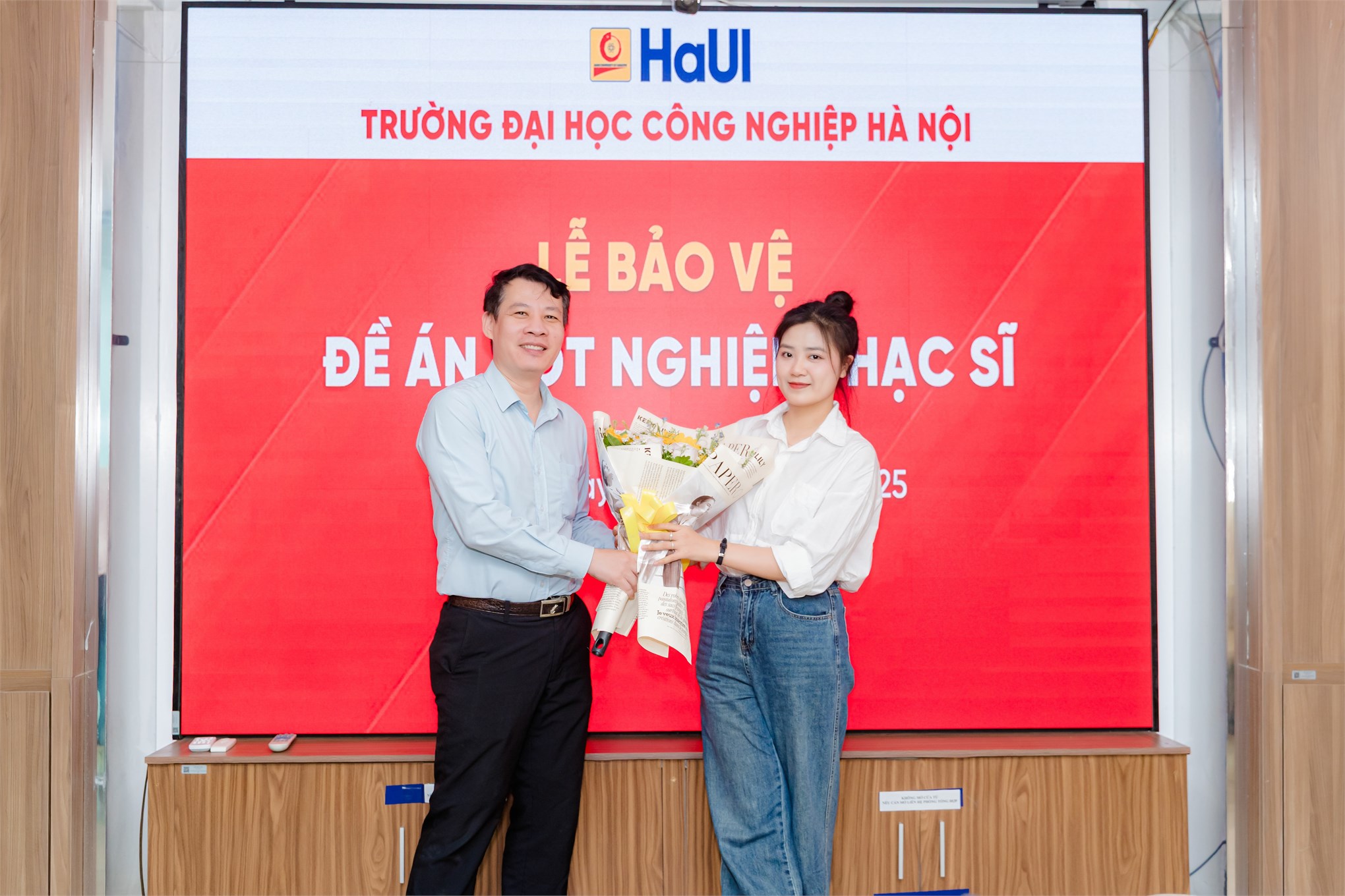 Lễ bảo vệ Đề án tốt nghiệp thạc sĩ ngành Hệ thống thông tin: Dấu ấn thành công