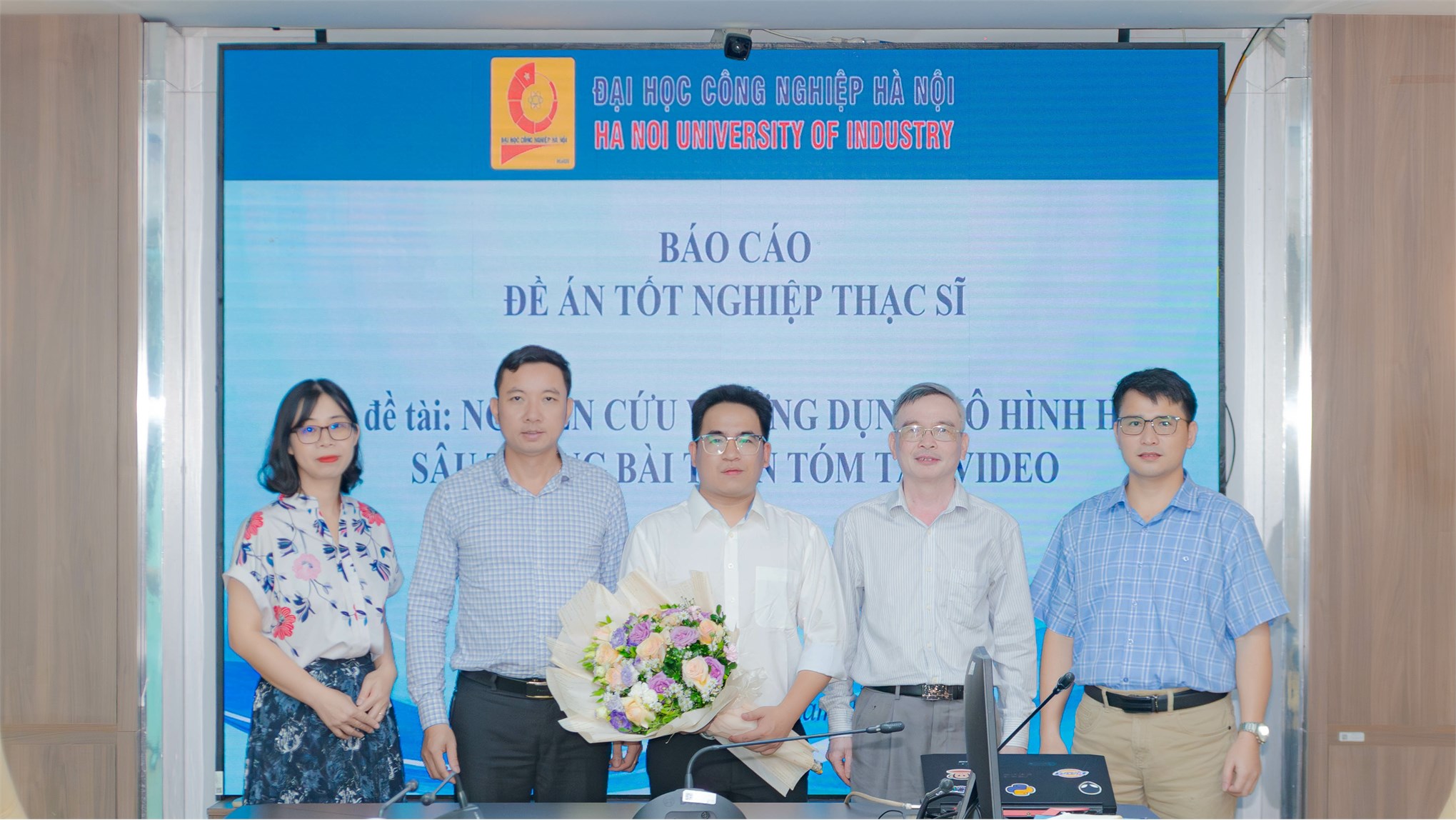 Chúc mừng học viên cao học ngành Hệ thống thông tin bảo vệ thành công Đề án tốt nghiệp thạc sĩ