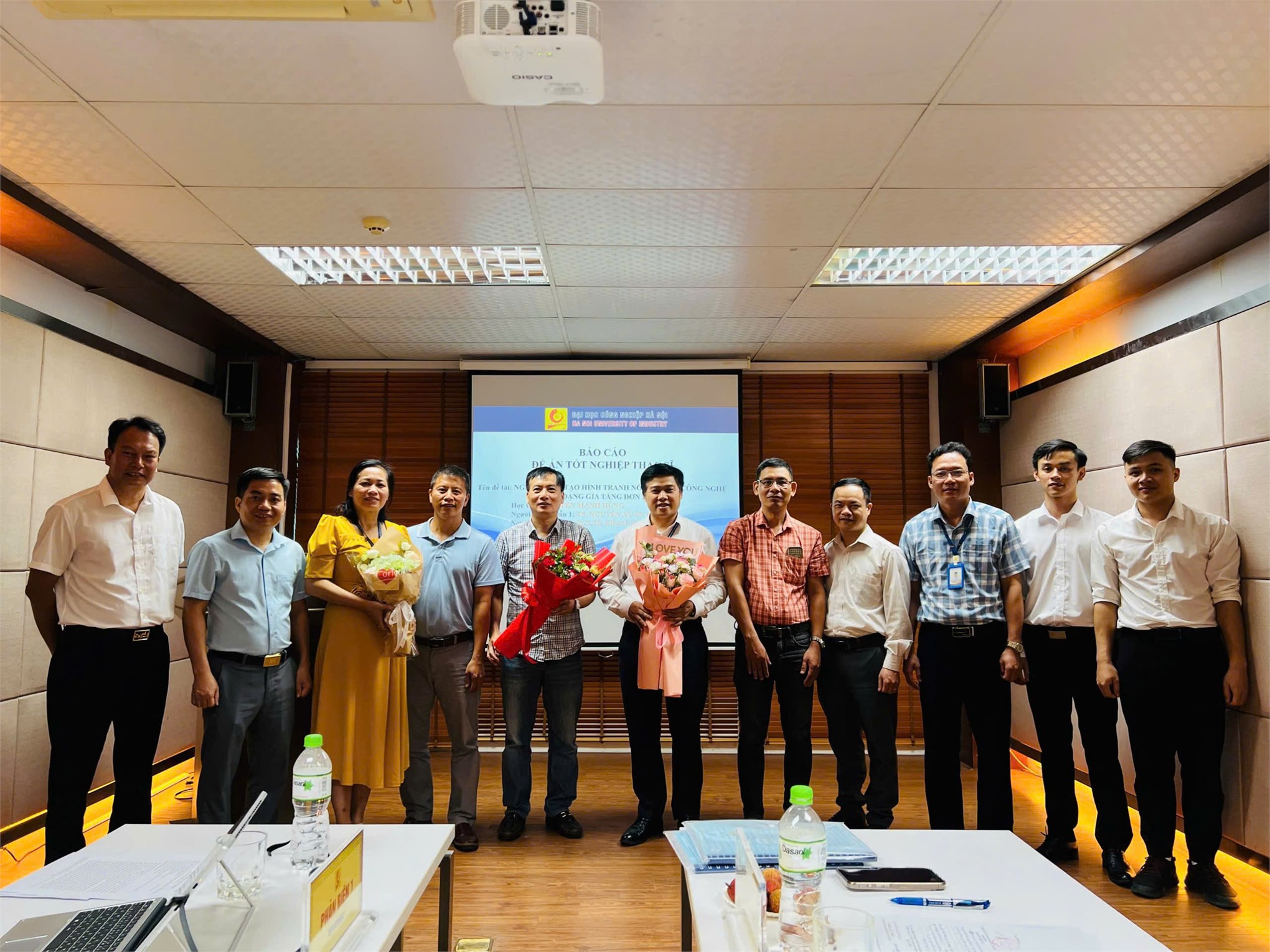Chúc mừng học viên cao học ngành Kỹ thuật cơ khí khóa 13 bảo vệ thành công Đề án tốt nghiệp thạc sĩ