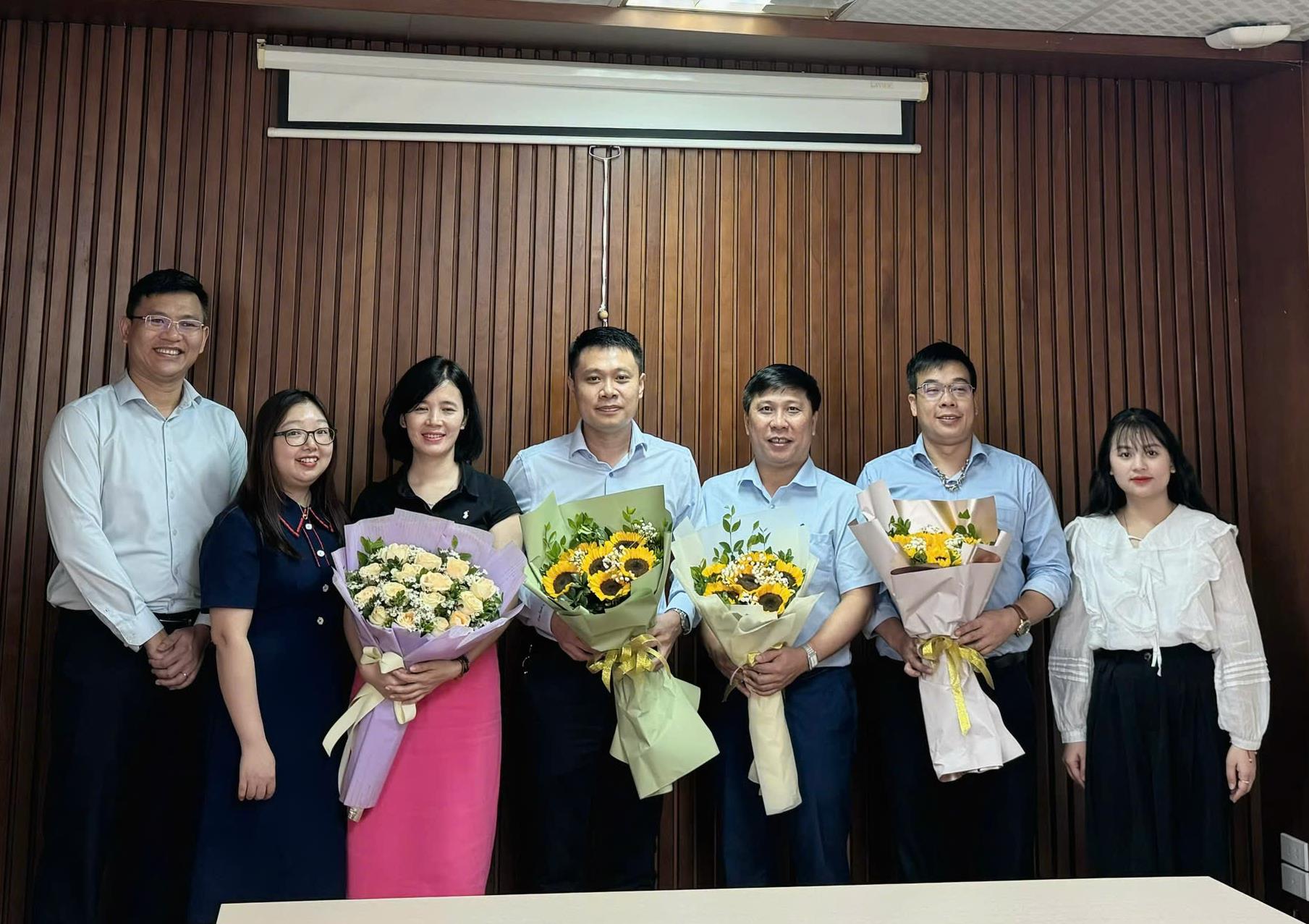 Chúc mừng học viên ngành Quản trị kinh doanh bảo vệ thành công đề án tốt nghiệp thạc sĩ