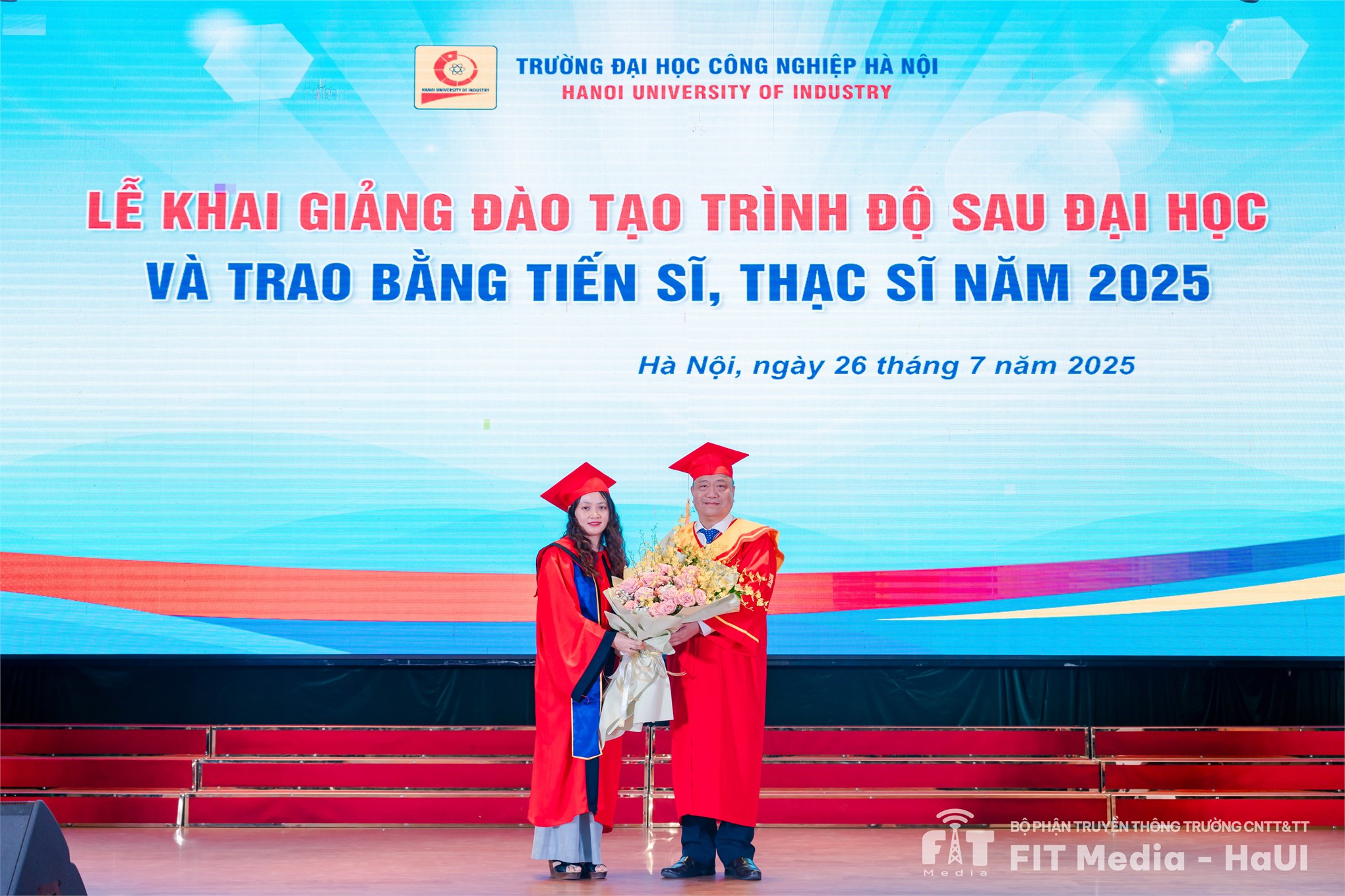 Trường Đại học Công nghiệp Hà Nội: Lễ vinh danh 84 tân Tiến sĩ, Thạc sĩ và khai giảng chương trình đào tạo sau đại học năm 2025