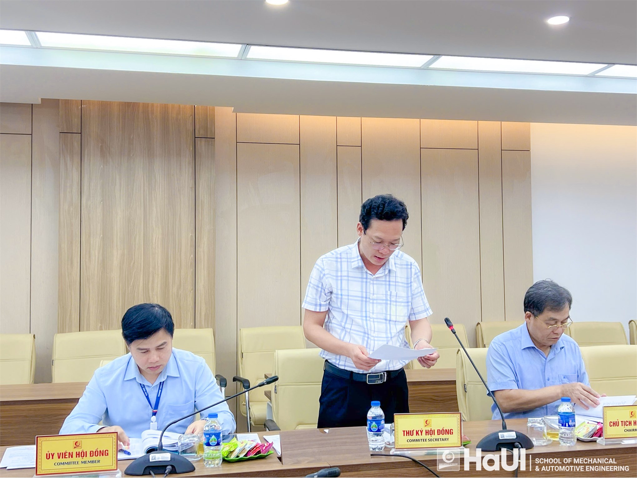 Chúc mừng NCS Nguyễn Hồng Tiến xuất sắc bảo vệ luận án tiến sĩ cấp đơn vị chuyên môn ngành Kỹ thuật cơ khí