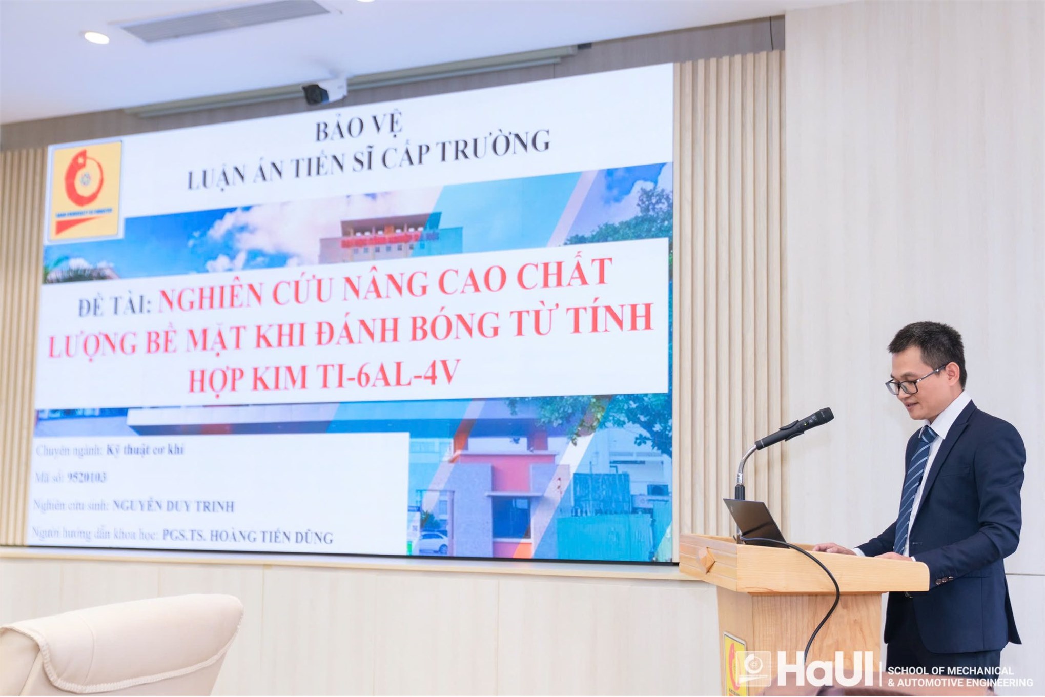 Trường Đại học Công nghiệp Hà Nội tổ chức bảo vệ luận án tiến sĩ cấp trường cho NCS Nguyễn Duy Trinh, chuyên ngành Kỹ thuật cơ khí
