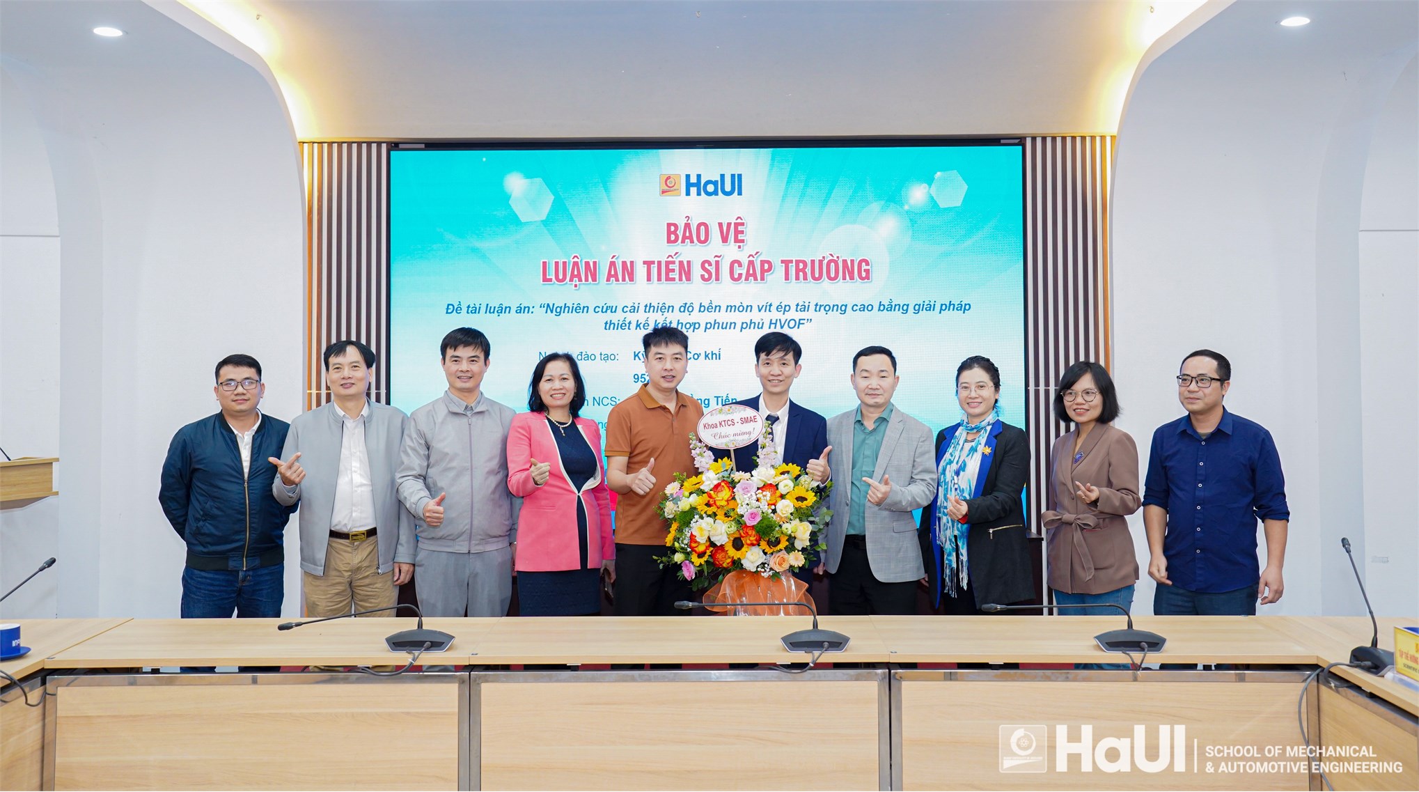 HaUI tổ chức thành công buổi bảo vệ luận án tiến sĩ cho NCS Nguyễn Hồng Tiến – Ngành Kỹ thuật cơ khí