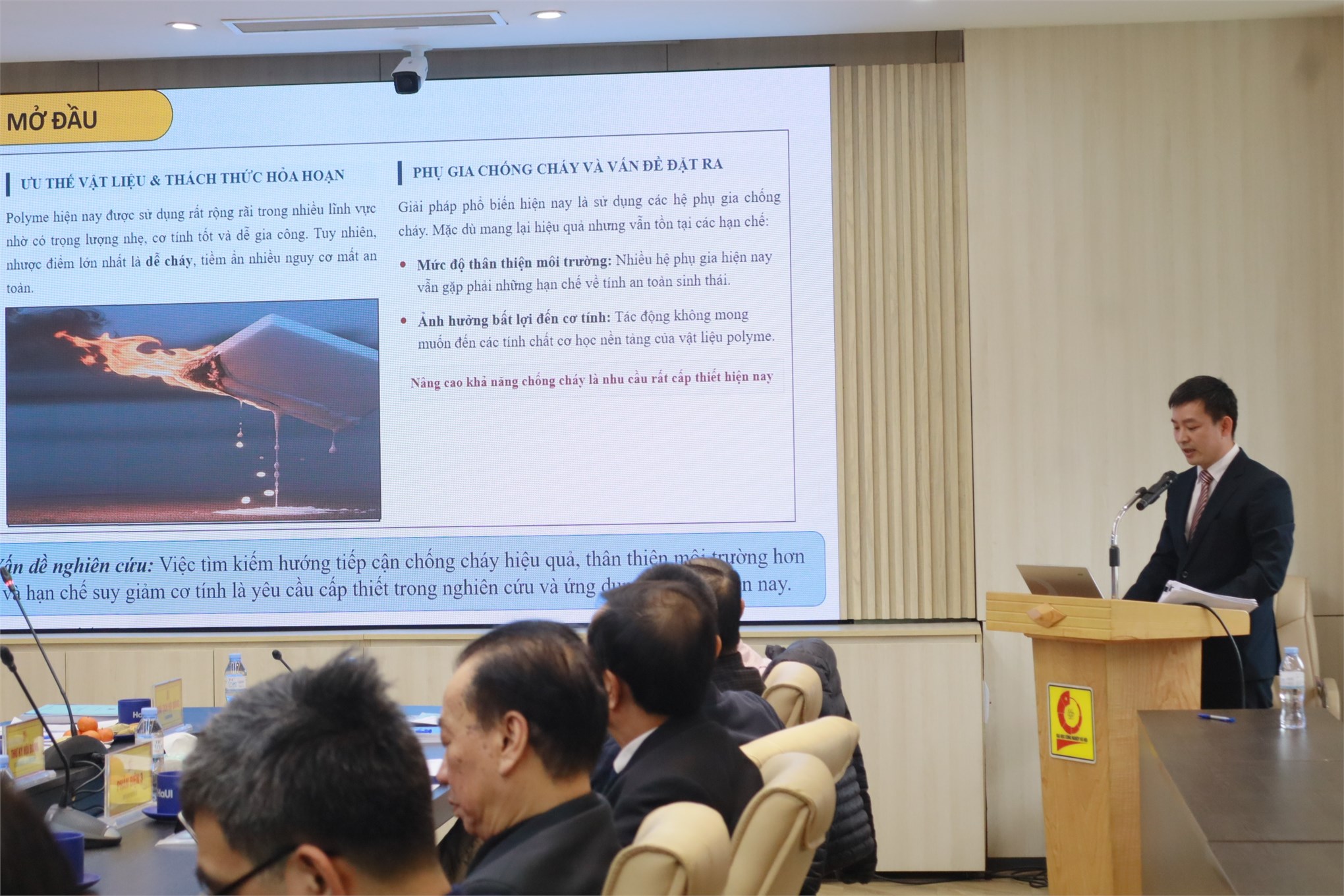 Chúc mừng NCS Trương Công Doanh bảo vệ thành công luận án tiến sĩ cấp Trường, Ngành Kỹ thuật hóa học