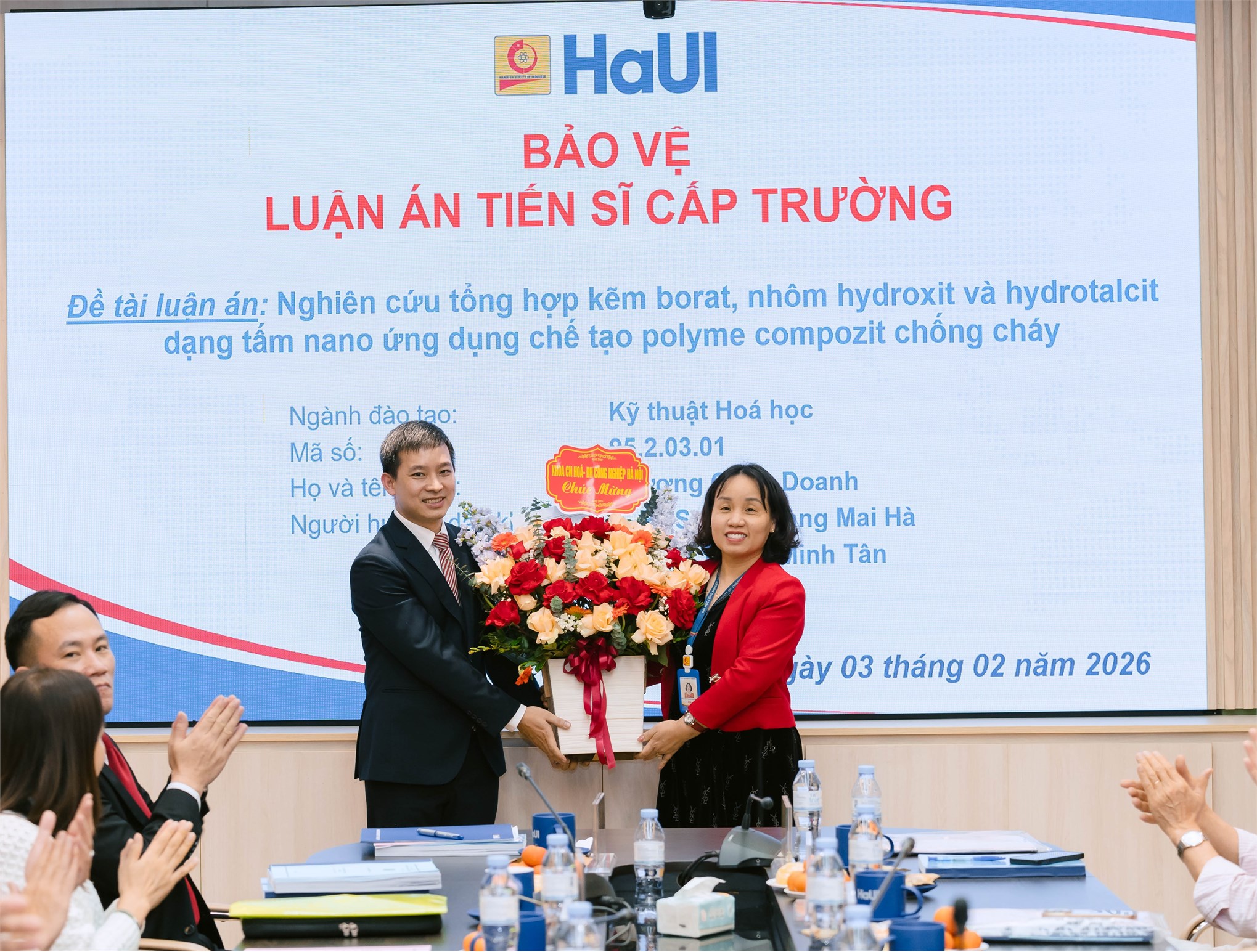 Chúc mừng NCS Trương Công Doanh bảo vệ thành công luận án tiến sĩ cấp Trường, Ngành Kỹ thuật hóa học