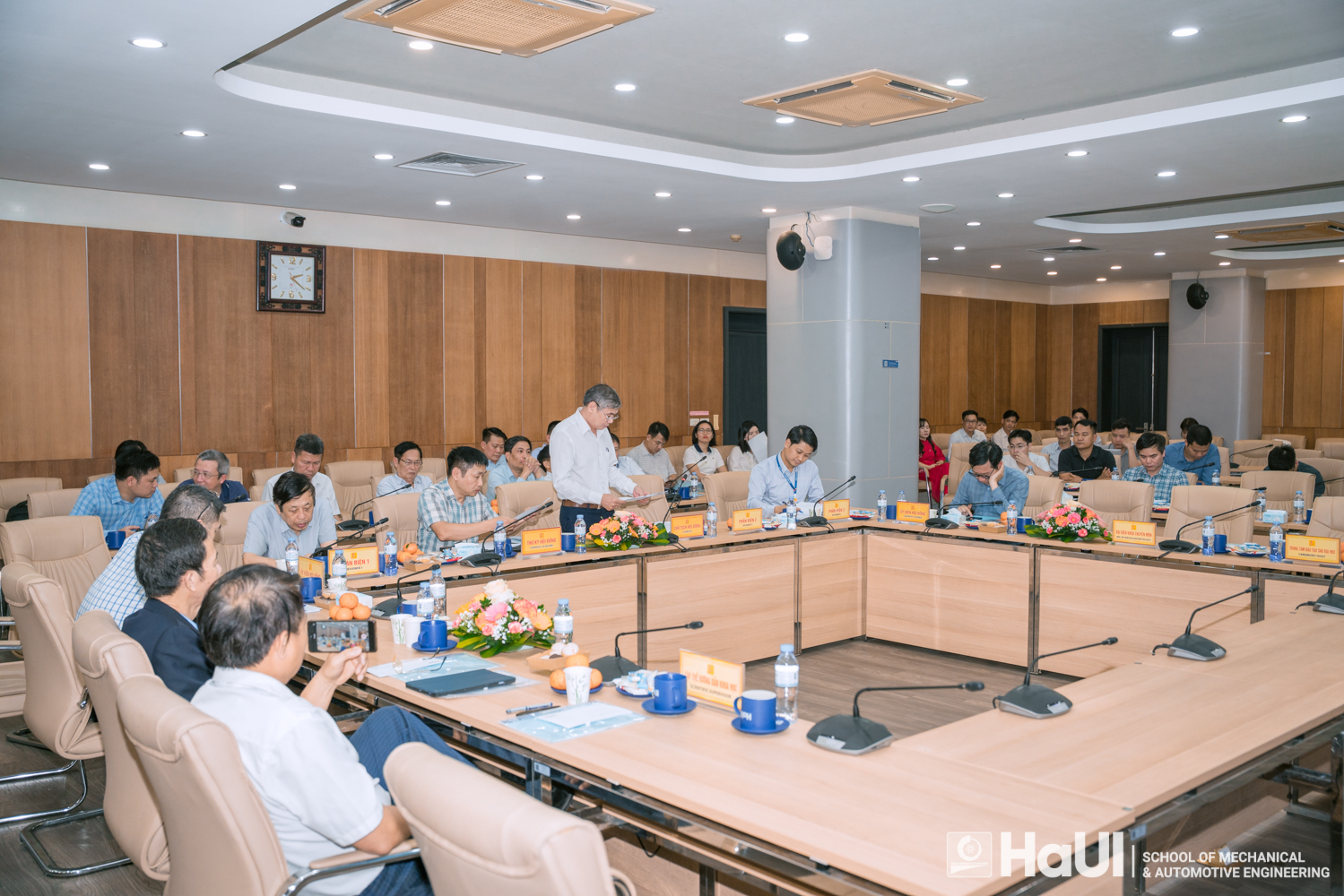 Chúc mừng NCS Ngô Quang Tạo bảo vệ thành công luận án tiến sĩ cấp Trường, Ngành Kỹ thuật cơ khí động lực