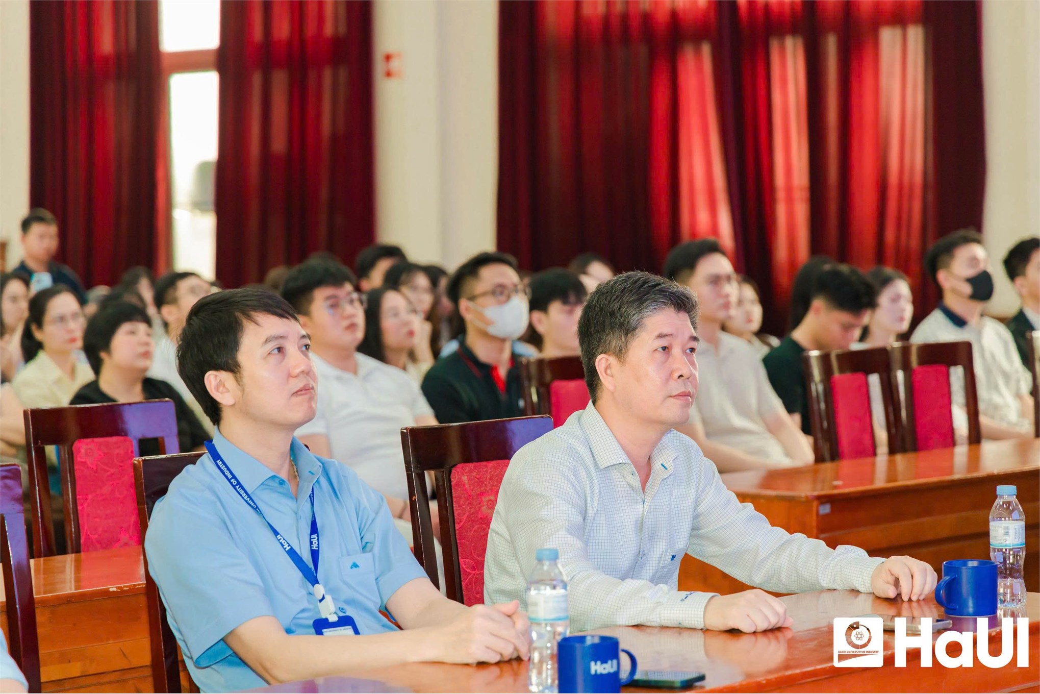 Chào mừng học viên cao học khóa 16 đợt 1 nhập học
