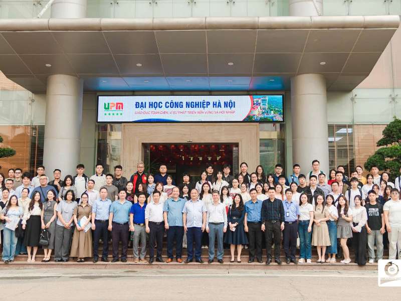 Chào mừng học viên cao học khóa 16 đợt 1 nhập học